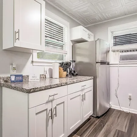 Mins To Downtown Carriage House - Pensacola Pearl Villa